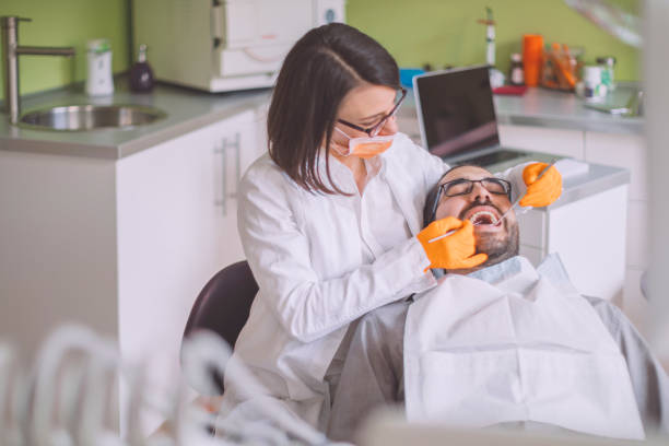 Best Broken or Chipped Tooth Repair in Stanberry, MO